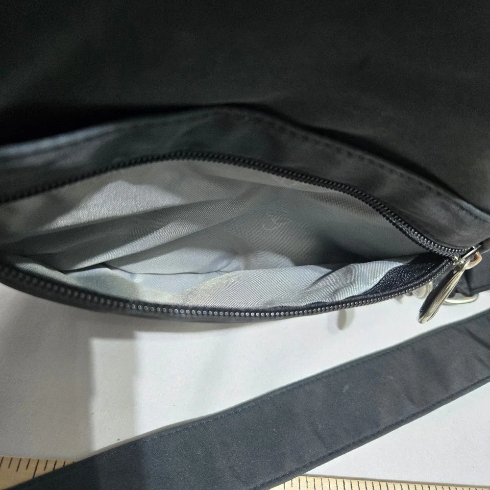 AmeriBag Healthy Back Crossbody Bag Black Nylon Ergonomic Sling Backpack #1462